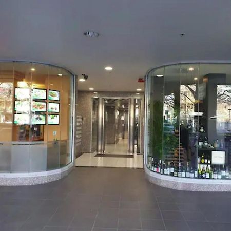 Dana-Cozy Studio With Shared Entry In The City Canberra Exteriör bild